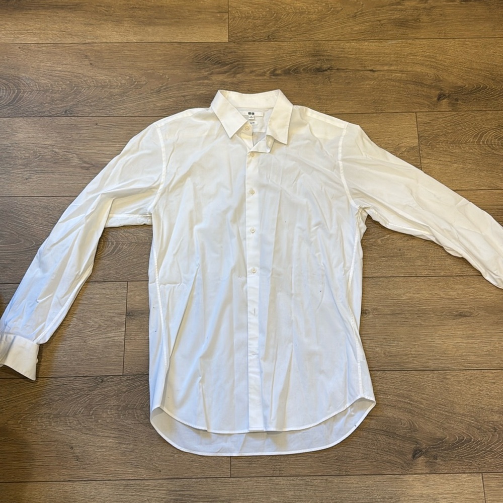 Uniqlo Slim Fit Dress Shirt